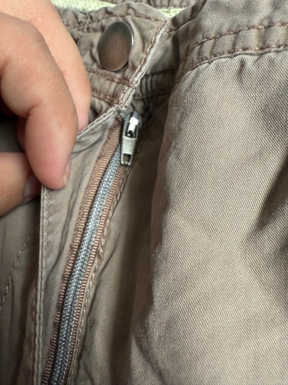 Pants - Picture 4 of 4